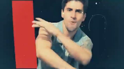 Yeik-Lawson-Rodriguez-Costa-Ricas-Call-Center-Rap-Breakdancing-commerical-5.png